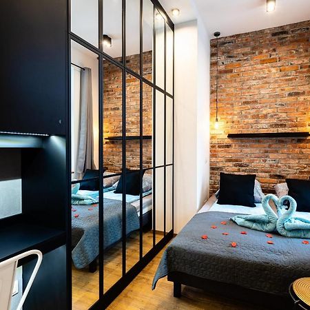 Large 75 M2 Apartment For 6 Guests Next To Wawel Castle Kraków Exteriör bild
