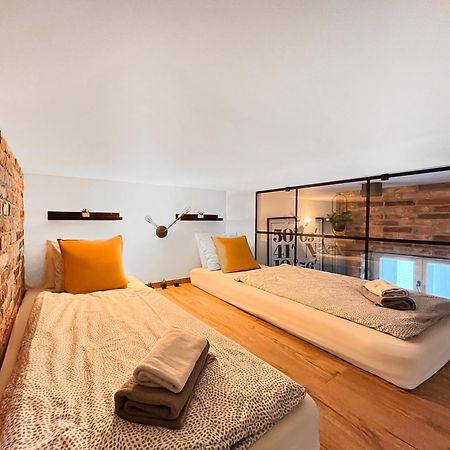 Large 75 M2 Apartment For 6 Guests Next To Wawel Castle Kraków Exteriör bild