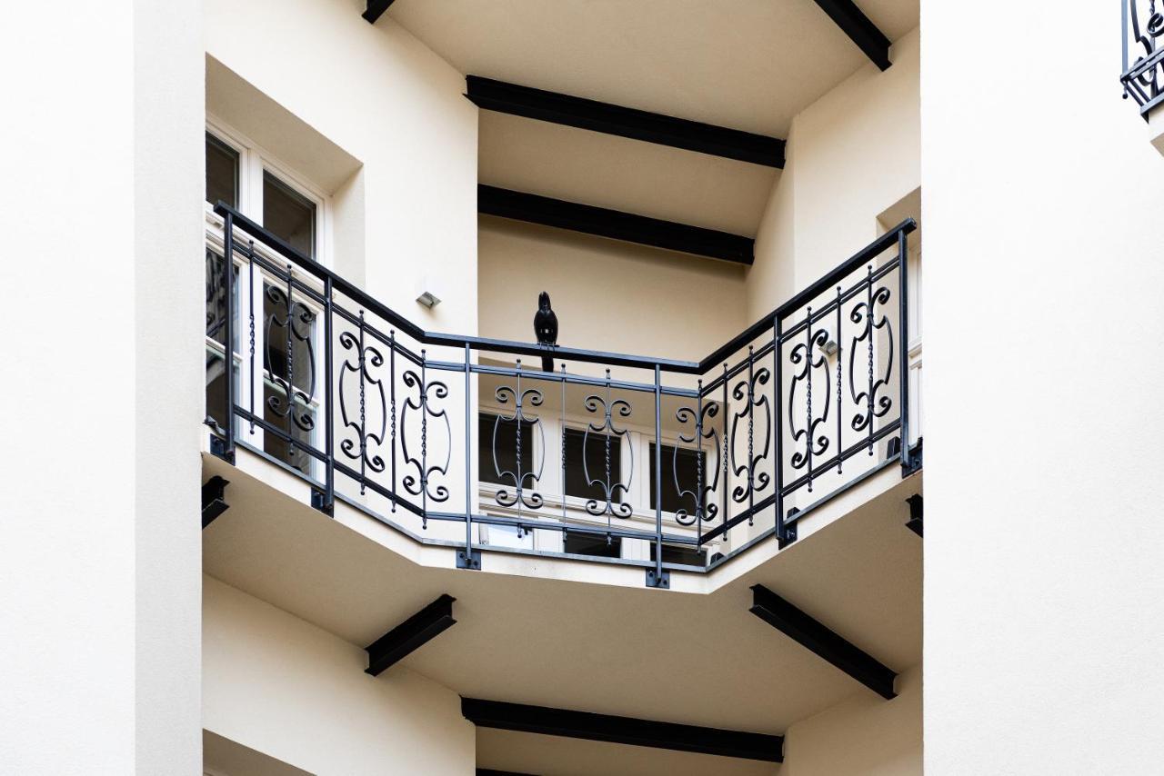 Large 75 M2 Apartment For 6 Guests Next To Wawel Castle Kraków Exteriör bild